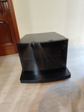 Mesa TV Negra con Ruedas