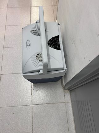 Nevera Portátil Mobicool 29L 12V