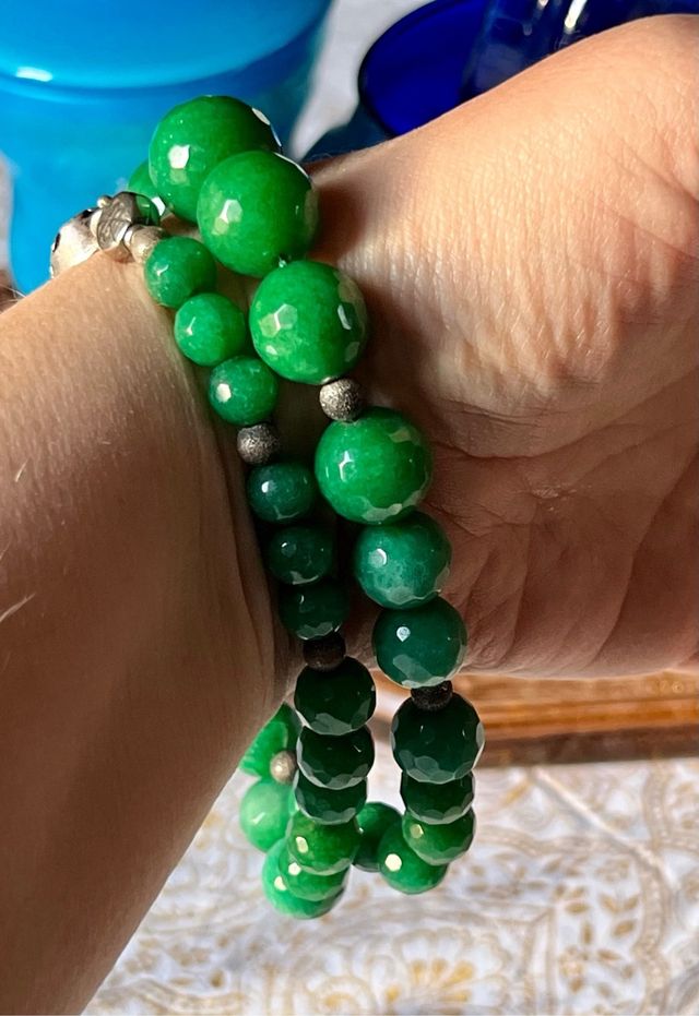 Collar Raíz de Esmeralda antiguo