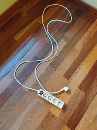 Regleta 5 enchufes con interruptor