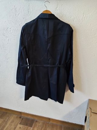 Gabardina azul Emilio Iglesias
