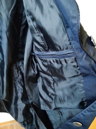 Gabardina azul Emilio Iglesias
