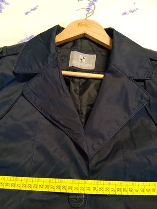 Gabardina azul Emilio Iglesias