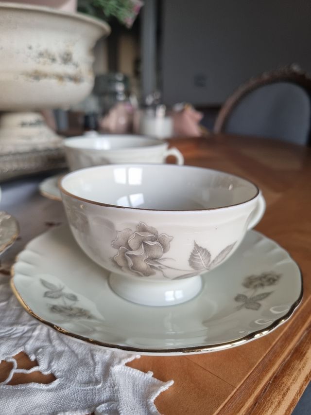 Lotto 3 Tazze da tè Richard Ginori con Piattini