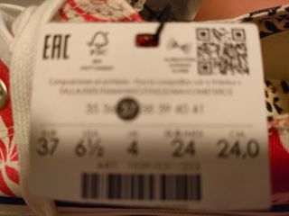 Converse Talla 37 Estampado Floral y Animal Print