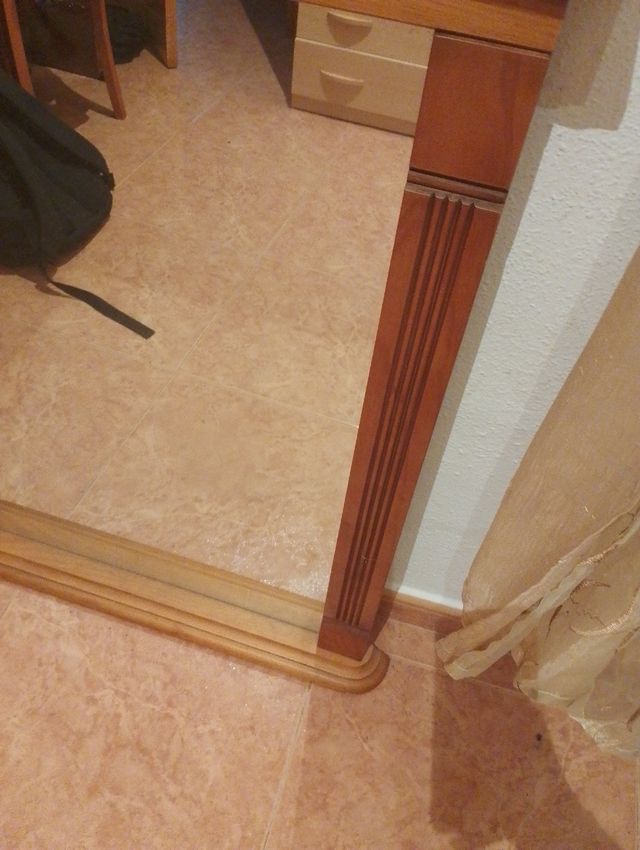 Espejo de madera y cristal