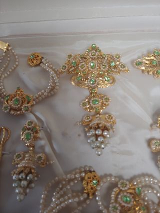 Aderezo Fallera Oro y Perlas