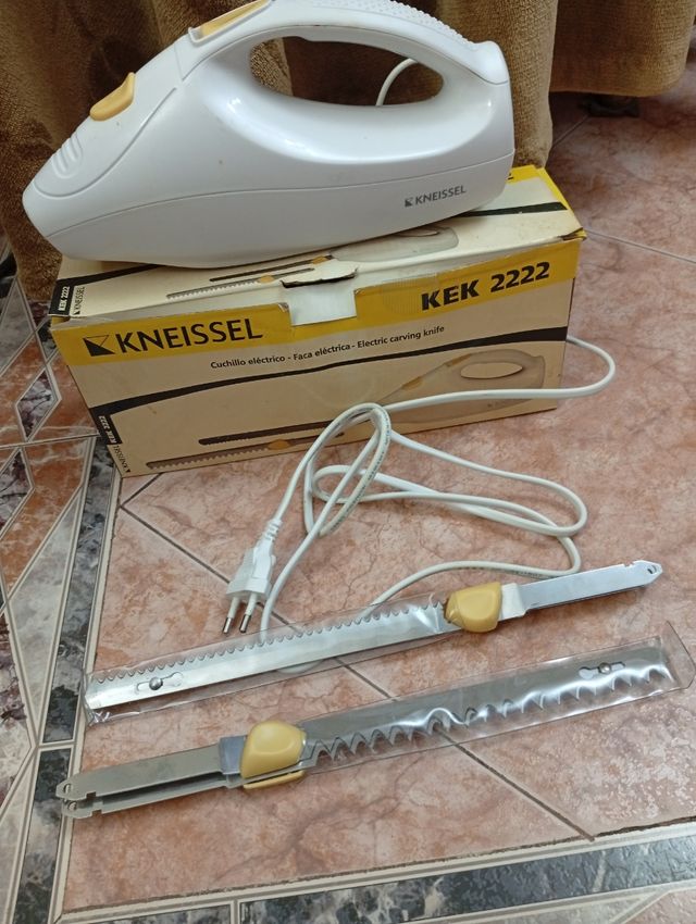 Cuchillo Eléctrico Kneissel KEK 2222