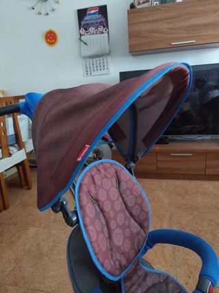 Triciclo de paseo Strolly Compact