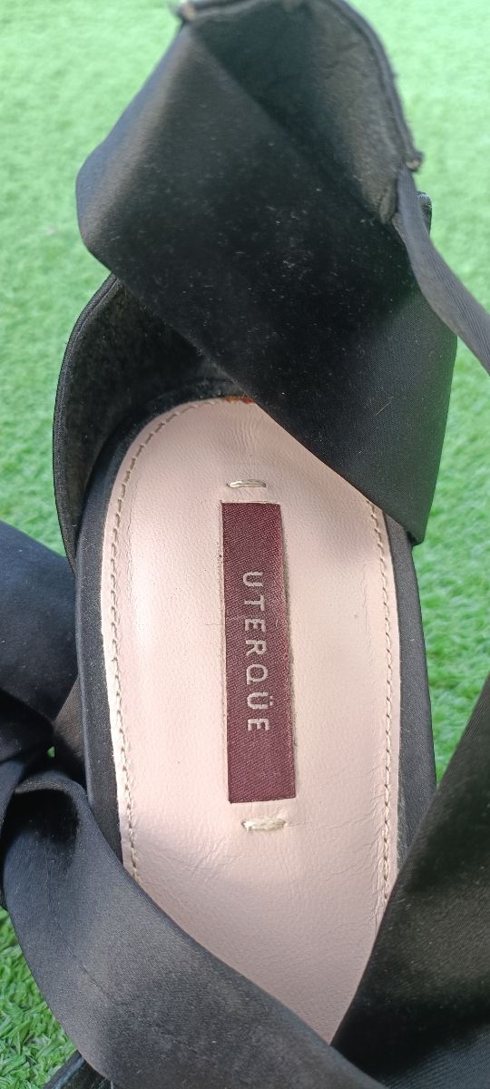 Sandalias Uterqüe fiesta negras talla 40