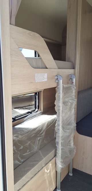 Caravana CARAVELAIR ALBA FAMILY 426 2021