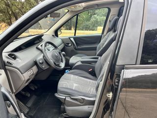 Renault Grand Scenic 2006