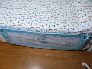 Barrera de seguridad para cama infantil