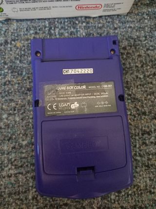 Nintendo Game Boy Color Morado