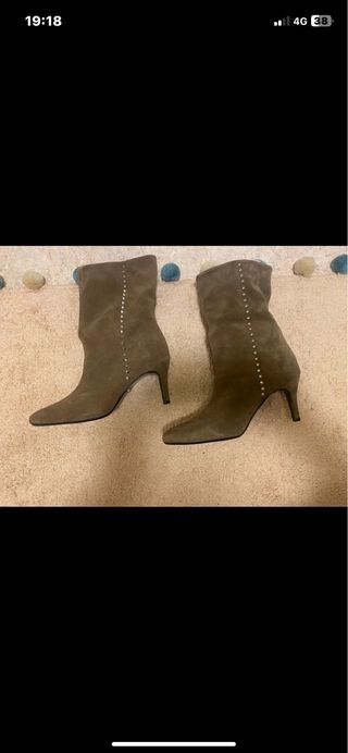 Botas Zara ante con tachuelas