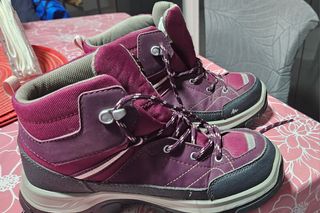 Botas montaña Quechua niña granate