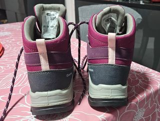 Botas montaña Quechua niña granate