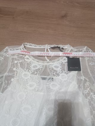 Blusa Massimo Dutti encaje blanca