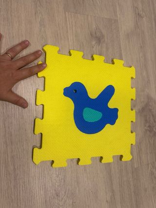 Colchoneta suelo bebé puzzle amarillo
50 unidades