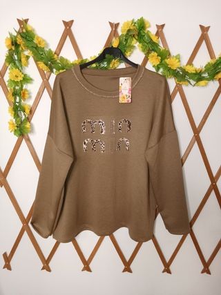 Sudadera oversize con estampado min min