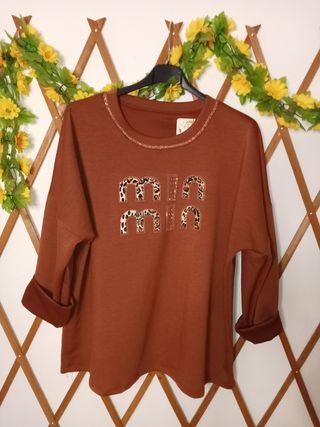 Sudadera oversize con estampado min min