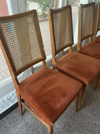 Juego de 6 Sillas Madera y Ratán.