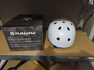 Casco Tijuana Skate Patín Talla M(55/58 cm)