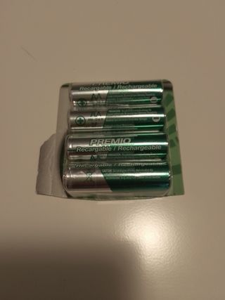 Baterías Recargables AA PREMIO (4 unidades)