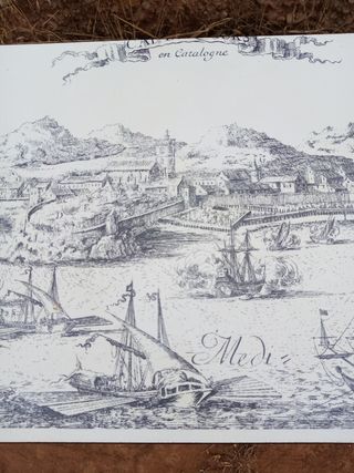 Mesita  vintage centro madera y metal