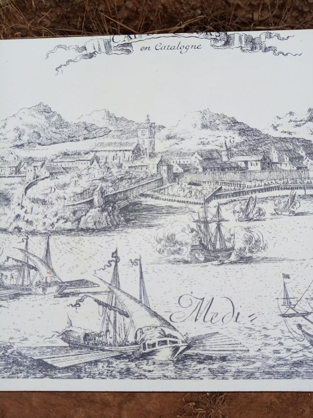 Mesita 
vintage centro madera y metal