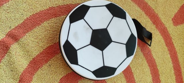 2 Porta CDs,disquetera y torre.