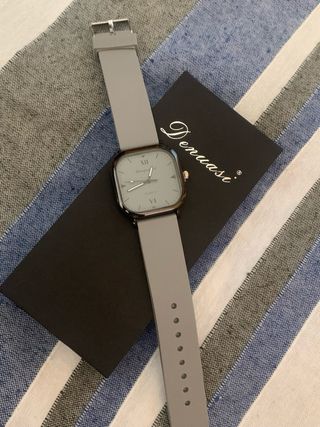 Reloj de pulsera con movimiento Quartz