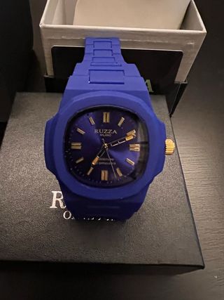 Ruzza Watch