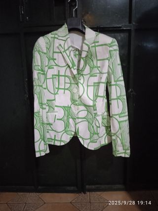 Chaqueta Burberrys Talla 40 Roja