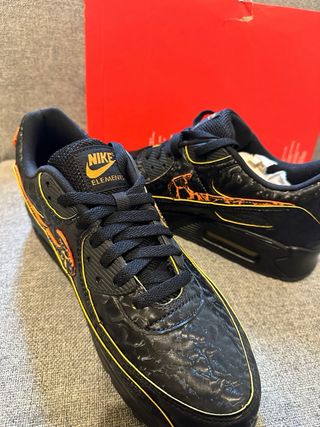 Nike Air Max 90 Negro y Magma