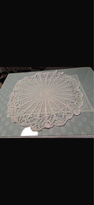 Manto de mesa tejido a crochet