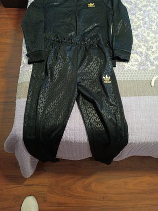 Chándal Adidas Negro Talla 13-14 Años