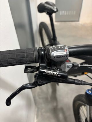 Bicicleta de Montaña Negra