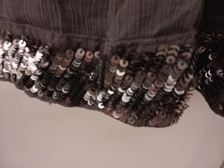 Vestito corto grigio seta lavata e paillettes