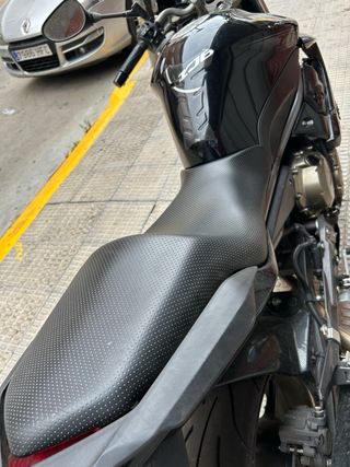 Yamaha XJ6 N 2010 Negra
