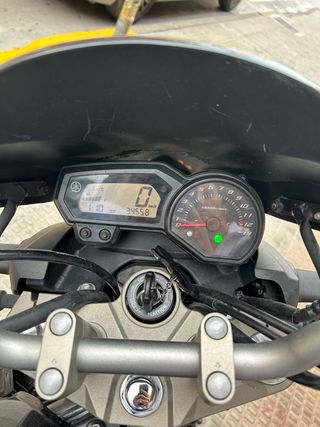 Yamaha XJ6 N 2010 Negra