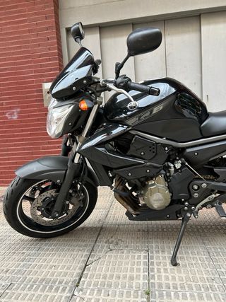 Yamaha XJ6 N 2010 Negra