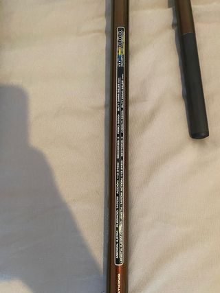 Lote pesca surfcasting Cinnetic: bolso, carretes,