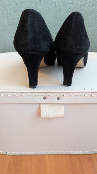 Zapatos de tacón ante negro