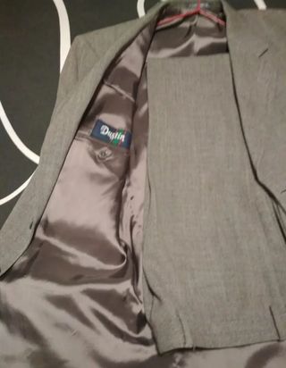 Traje de chaqueta gris hombre