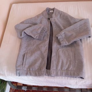 Chaqueta de invierno gris