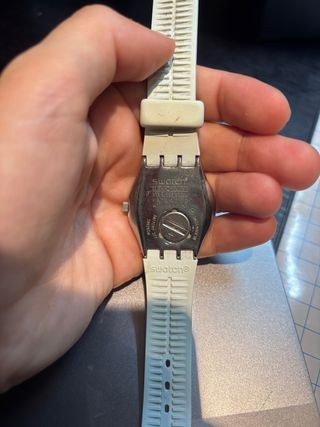 Reloj Swatch Irony Caucho Beige/Plata