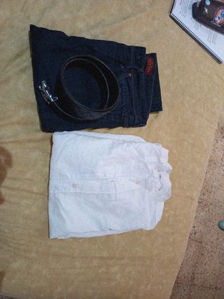 Lote Ropa Chico Talla M: Pantalón y Camisa