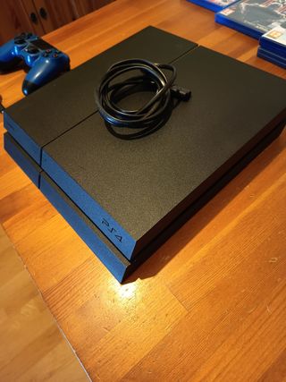 Consola PS4 Negra 1TB + Mando + Juegos