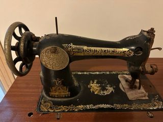 Macchina da cucire Singer Vintage